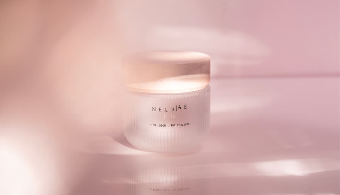 The Bliss & Radiance Emulsion helps skin to appear less dull.